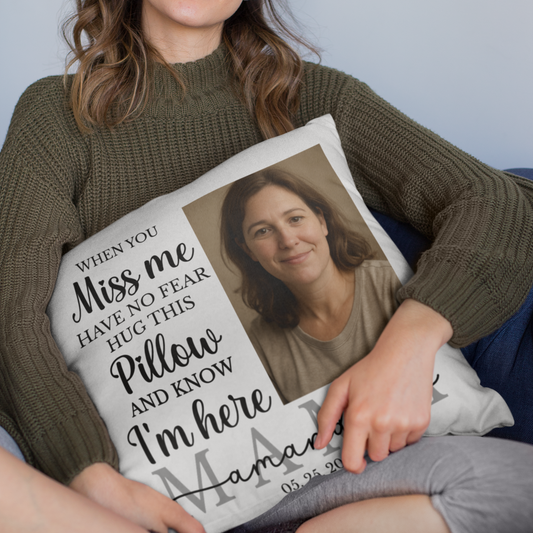 Custom Memorial Pillow for Mom – Personalized Remembrance Gift with Photo, Name & Date